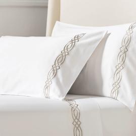 Resort Diamond Trellis Pillowcases