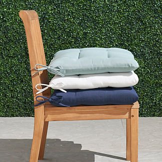 Tufted Outdoor Chair Cushion