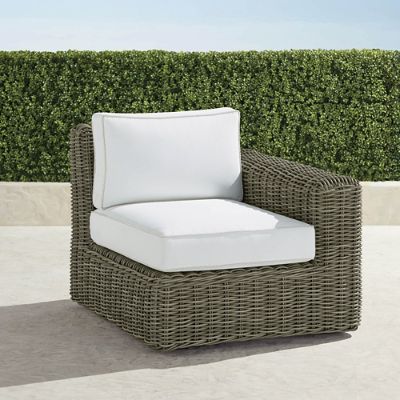 Vista Right-facing Chair with Cushions