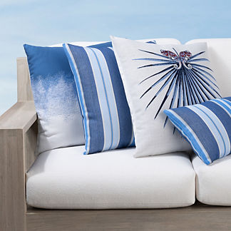 Palmetto Indoor/Outdoor Pillow Collection by Elaine Smith