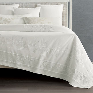 Aviana Bedding Collection in White
