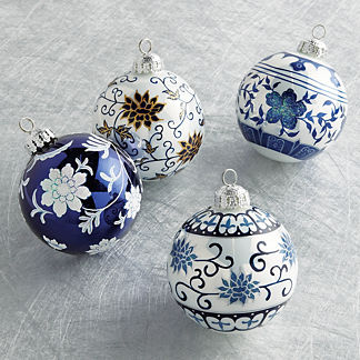 Floral Scroll Sphere Ornaments in Blue/White, Set of Four