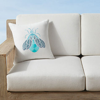 Abeille Indoor/Outdoor Pillow Cover