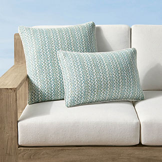 Bellport Stripe Indoor/Outdoor Pillow