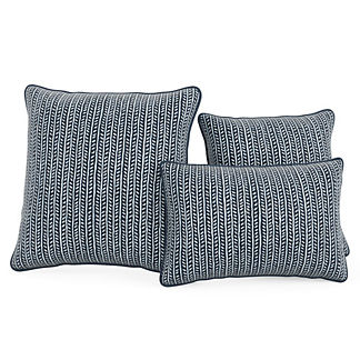 Laken Stripe Indoor/Outdoor Pillow