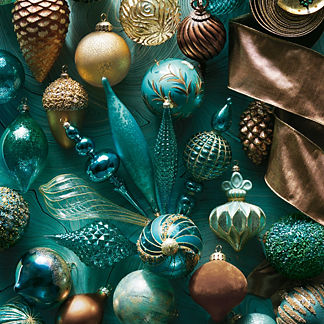 Teal Tidings 40-piece Ornament Collection