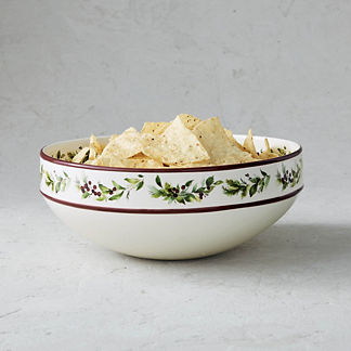 Holly Wreath Serving Bowl
