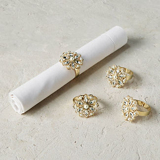Crystal Snowflake Napkin Rings in Clear, Set of Four