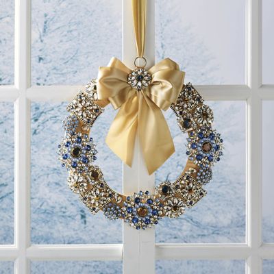 Bleu Heirloom Brooch Wreath