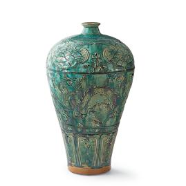 Emerald Textured Dragon Vase