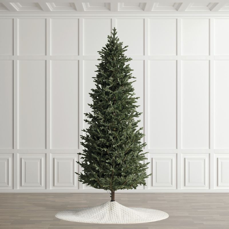 FRONTGATE 10 FT. CHRISTMAS TREE