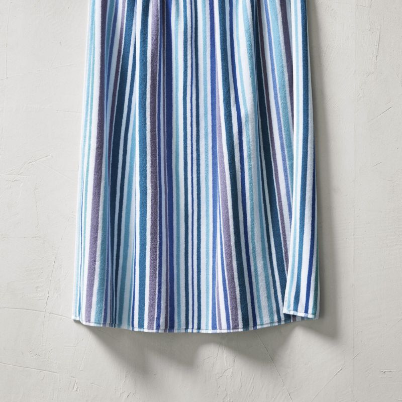 Frontgate Resort Laguna Stripe Beach Towel In Amalfi