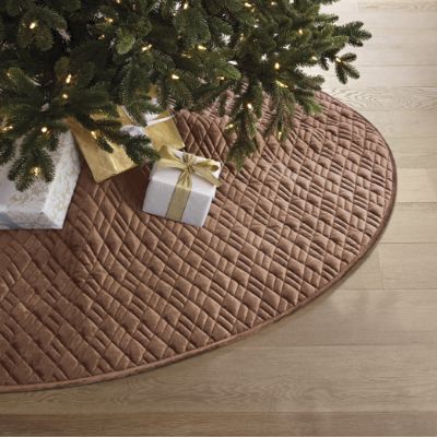 Marquette Velvet Tree Skirt