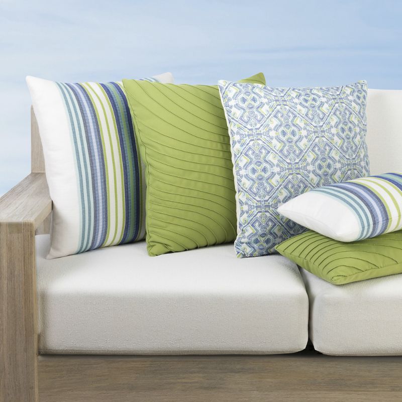 Frontgate Seascape Indoor/outdoor Pillow Collection By Elaine Smith In Summer Stripe