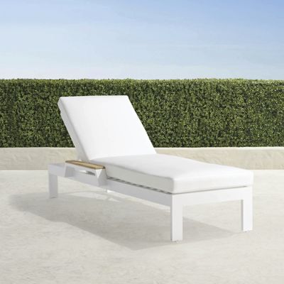 Frontgate store chaise lounge