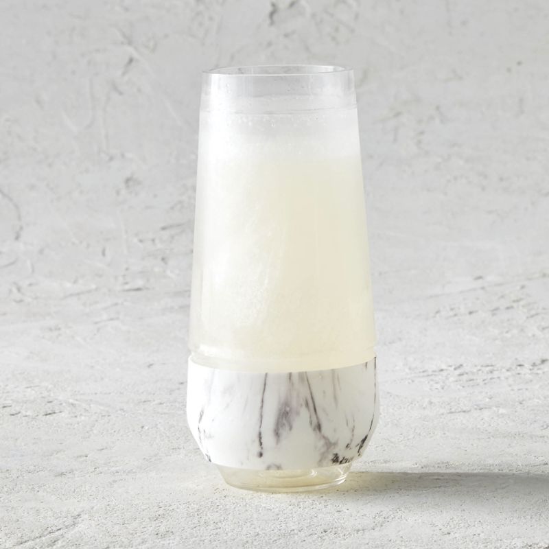 Frontgate Set Of 2 Freeze  Cooling Champagne Glasses