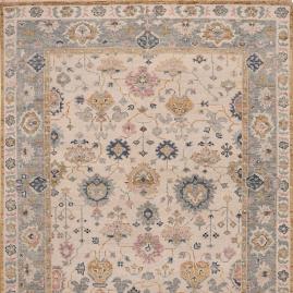 Delilah Hand-knotted Area Rug