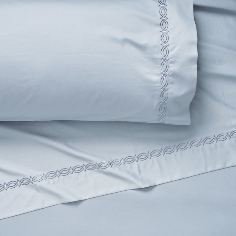 FRONTGATE RESORT COLLECTIONÂ¢&#8482; DIAMOND LATTICE SATEEN SHEET SET 