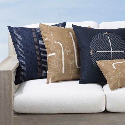 Journey Indoor/Outdoor Pillow Collection by Elaine Smith