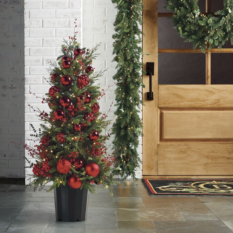 Frontgate Radiant Rouge Pathway Tree