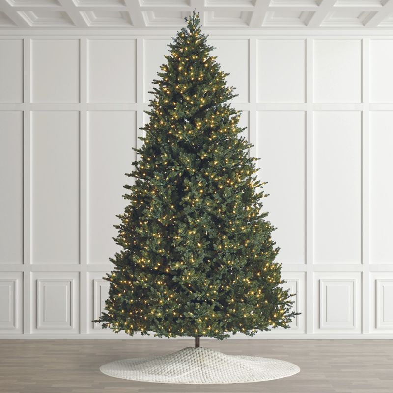 Frontgate Westwood Pine Tree