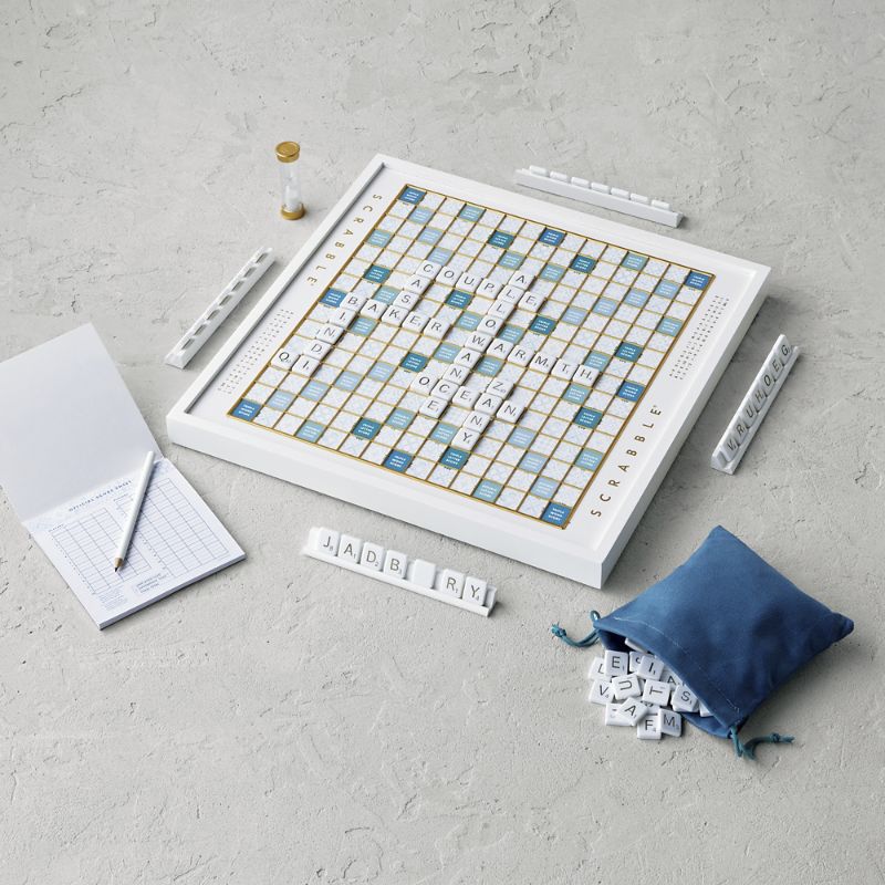 Frontgate Scrabble Bianco Board Game