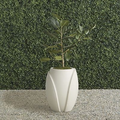 Alto Concrete Planter