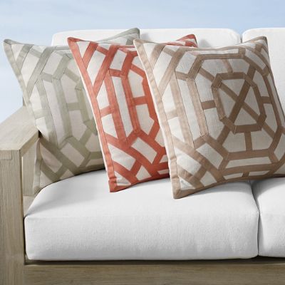 Malina Indoor/Outdoor Pillow Cover