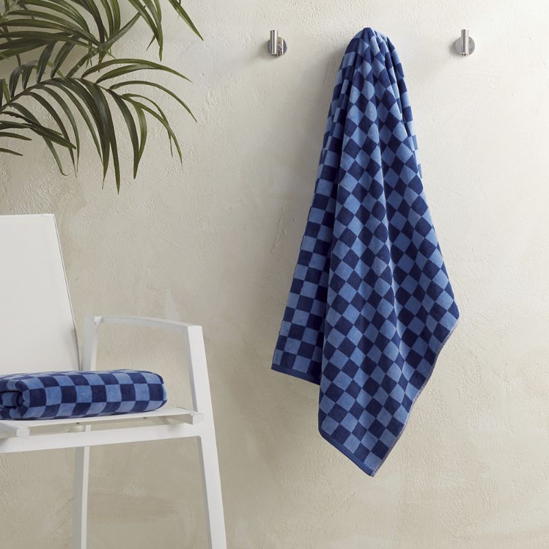 Frontgate Checker Beach Towel