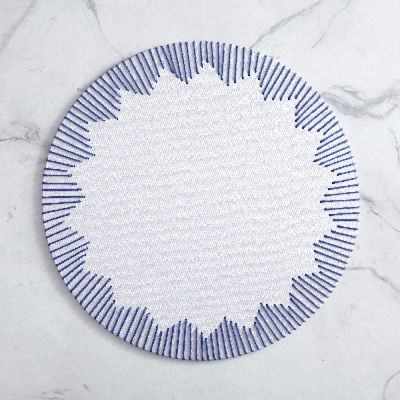 FRONTGATE SET OF 4 DREAM WEAVER PLACEMATS 