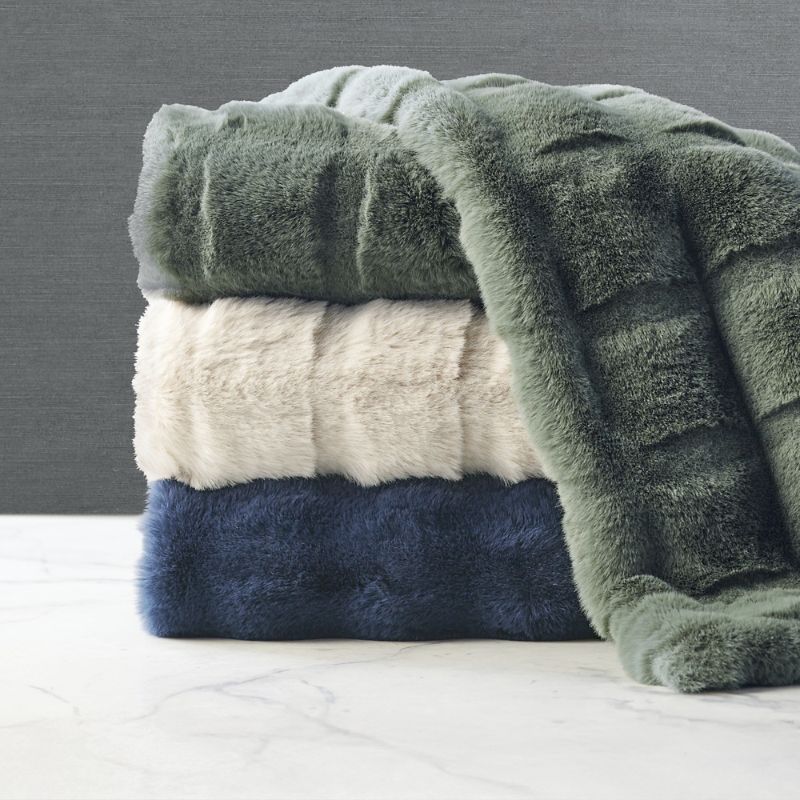 Frontgate Luxury Faux Fur Sculpted Throw In Green