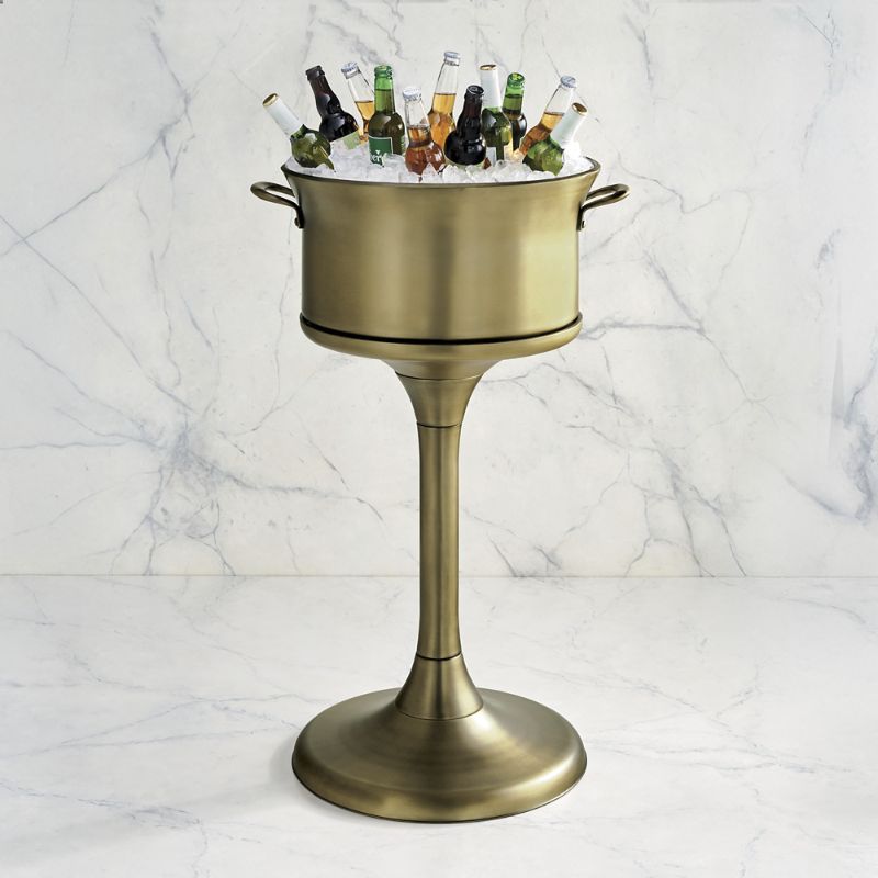 Frontgate Chef Symon Pedestal