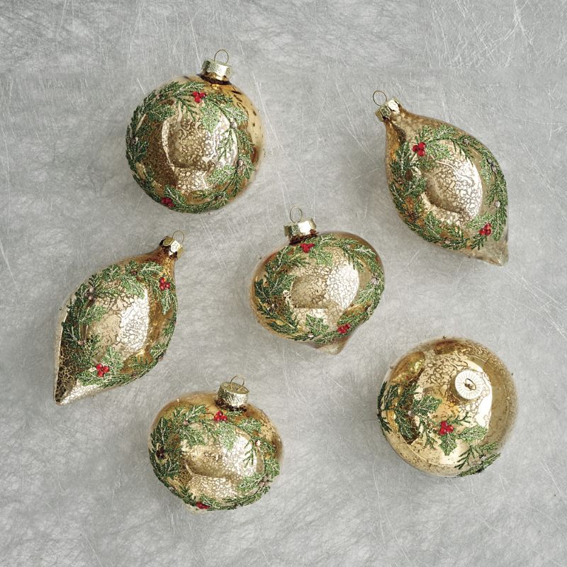 Frontgate Set Of 6 Vintage Christmas Holly Wreath Ornaments