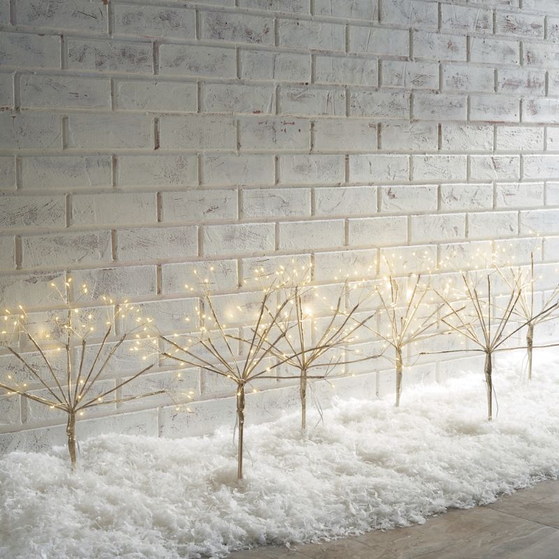 Frontgate Starburst Twinkle Solar Pathway Lights, Set Of Eight In Multi