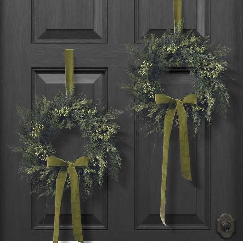 Frontgate Joyeux Holiday Mini Wreaths In Green