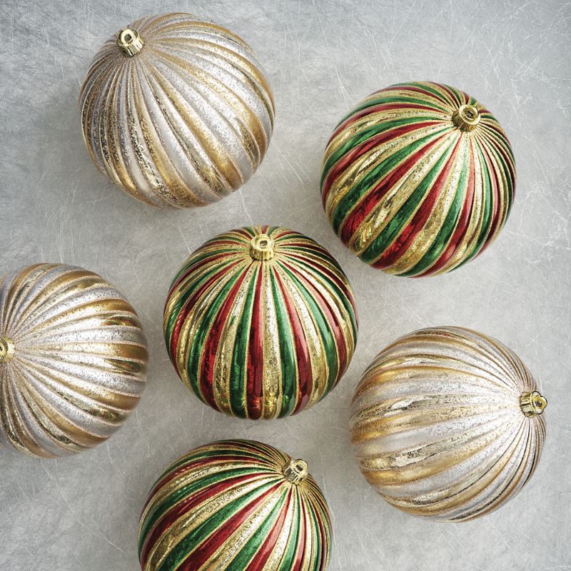Frontgate Set Of 6 Indoor And Outdoor Ball Ornaments