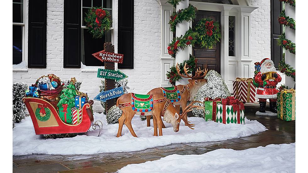 What S Your Holiday Outdoor Decor Style Home Style