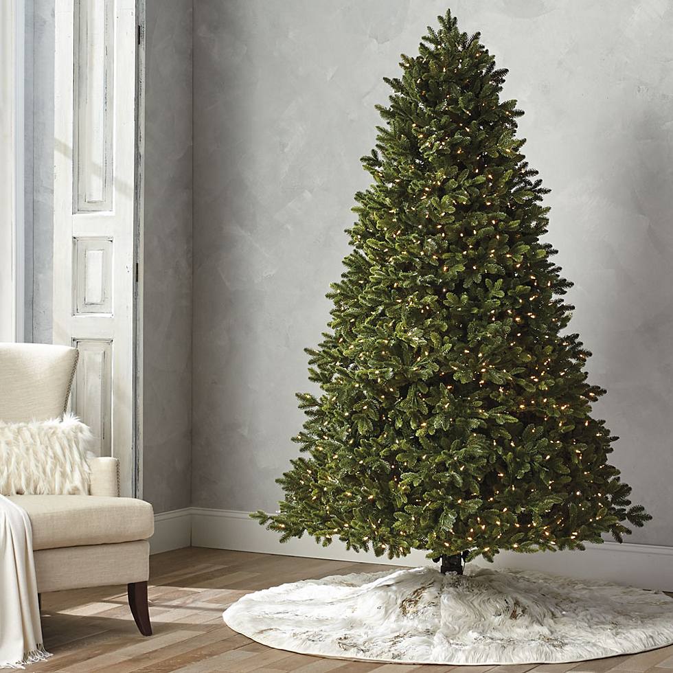 The Holiday Decorations You’ll Only Find At Frontgate - Home + Style