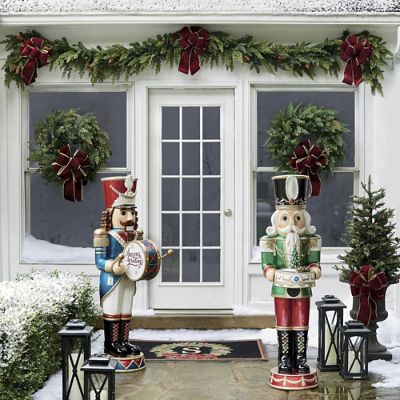 Christmas & Holiday Decorations | Frontgate